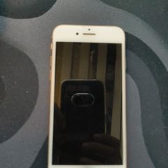 iPhone 8 Gold (running iOS 16.7.16) QUICK SALE