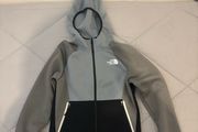 The north face mens hoodie size xs
