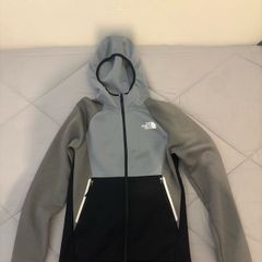 The north face mens hoodie size xs
