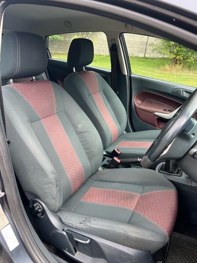 2010 1.25L Ford Fiesta Titanium BLUETOOTH