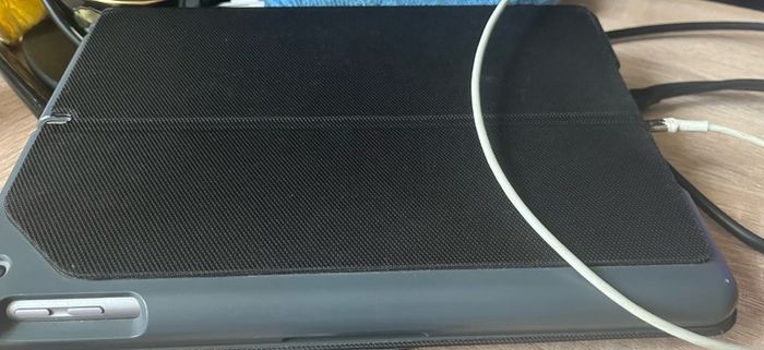 iPad 5th gen 32GB storage