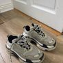 Balenciaga triple s trainers Image 2
