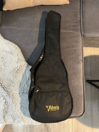 Valencia VC102 Classical Guitar  1/2 Size Blue Sunburst