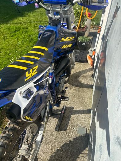 Yz 85