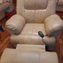 Leather massage armchair Wexford
