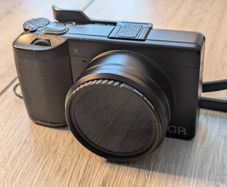 Ricoh GR IV plus extras