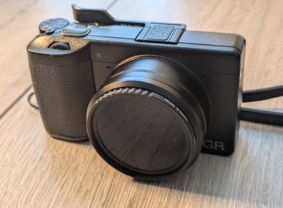 Ricoh GR IV plus extras