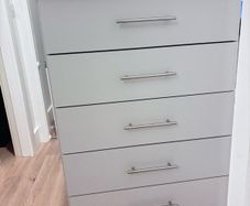 3 chest of drawers
