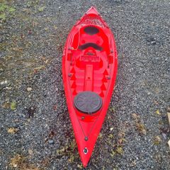 kayak- Rainbow Expedition sit on