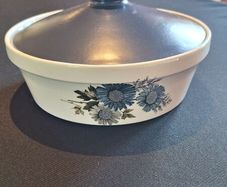 Royal Tudor Ware lidded casserole dish