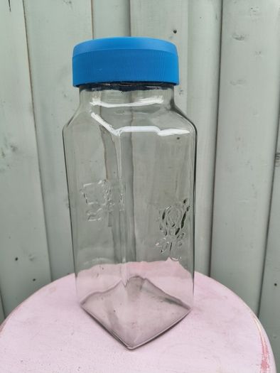 Old Roses Sweets Bottle