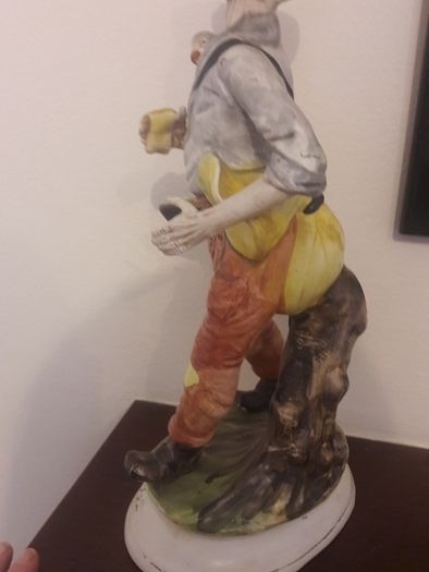 vintage capadimonte figure