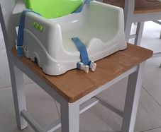 Baby feeding chair