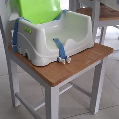 Baby feeding chair