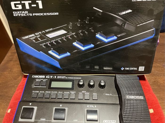 Boss Gt1 Guitar effects processor