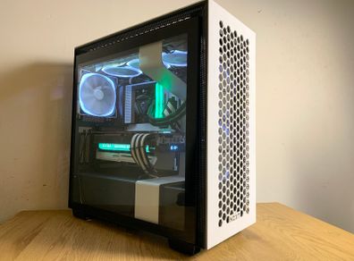 Ryzen 7 5800x3d RTX 3080 Ti 32gb 1Tb Water-cooled High End Gaming Pc