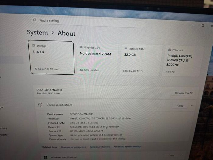 Dell precision 3630 i7 8700 32gb 256ssd 1Thdd w11