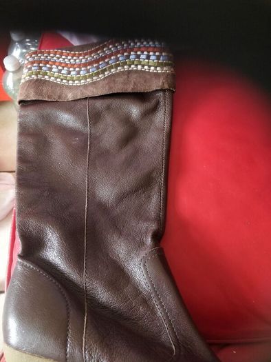 Ladies leather boots