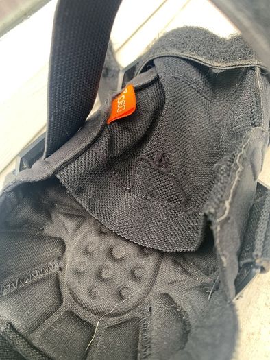 Fox Titan Pro D30 MTB elbow pads