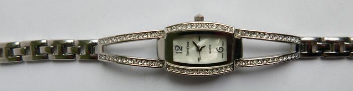 Working  Cote d Azur Sparkly Watch; 7.7" Silver Sparkly Band New Battery