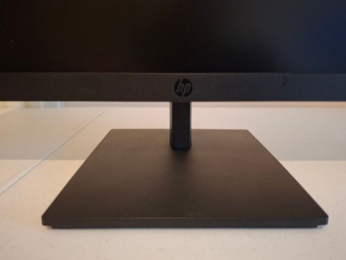 HP P27 G5 FHD Monitor 27 inch