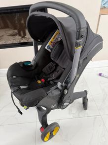 Doona pram & Isofix
