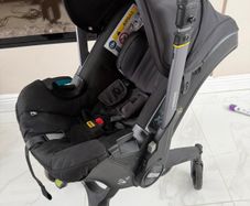 Doona pram & Isofix