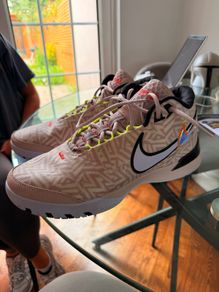LeBron Nike NXXT Genisus
