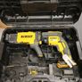 DeWalt Collated Screw Gun Image 2