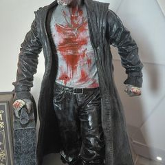 Neca Marv Sin City 18 inch figure