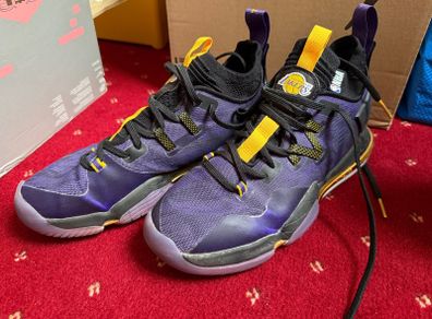 Basketball Shoes Tarmak Fast 900 NBA LA Lakers Basketball