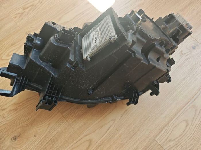 WV ID 4 headlight