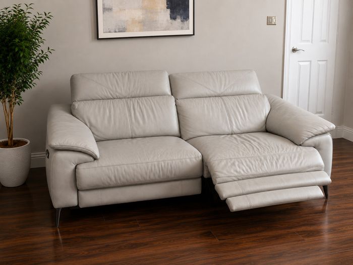 Leather Sofa & Matching Armchair Excellent Condition