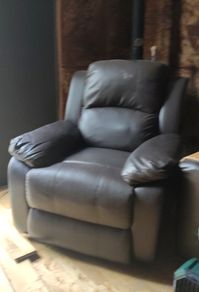 Recliner Chairs x2