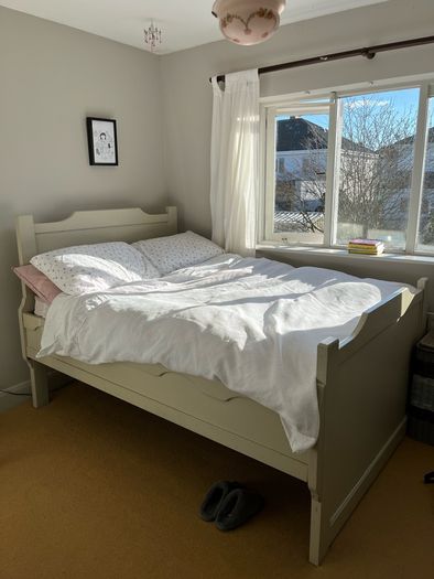 bed frame