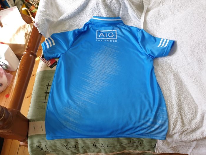 Dublin Gaelic Football Home Jersey 2020 to 2021 Large Adult Shirt O'Neills GAA
