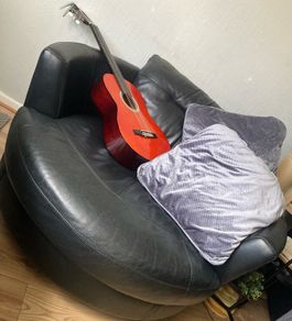 Large cuddle swivel chair - 130cm diameter