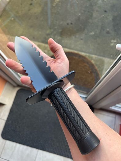 Staleness steel shovel