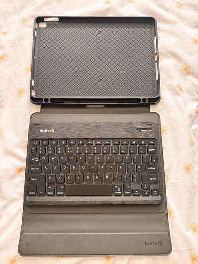 Apple iPad 8th gen and accessories