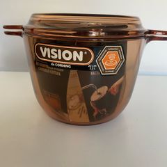 Vintage retro - Vision de Corning Large Tall Amber Casserole Dish and lid 3.5 litre