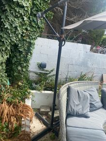 Cantilever Garden Parasol