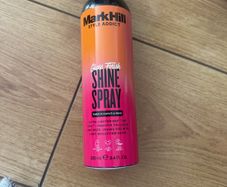 Shine spray