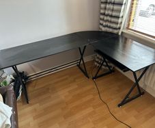 Office table