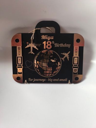 Personalised wooden birthday card for 18th birthday with money holder