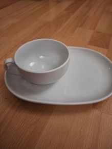 Tableware/Waterside 4-Piece Mug & Serving Tray Set White Porcelain .. Price Drop
