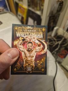 WWE WORLD 2026 LA Knight 72 of 399 Topps Wrestlemania 42 Exclusive Card