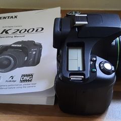 Camera Pentax K200d Slr + Case