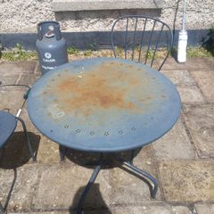 free patio table and chairs