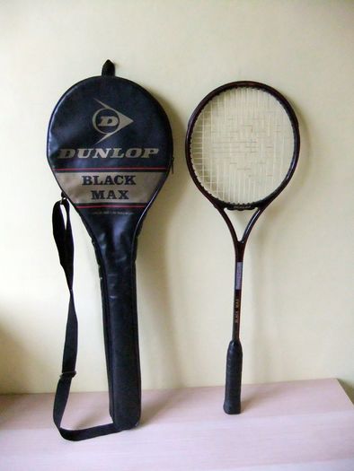 Black Max Squash Racket