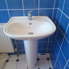 washhand basin